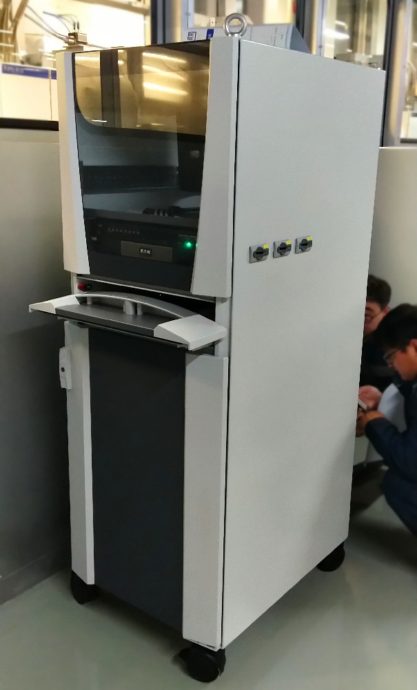 仿威图PC电脑柜的显示器如何固定才美观